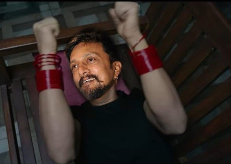 AK-YASH tweet media