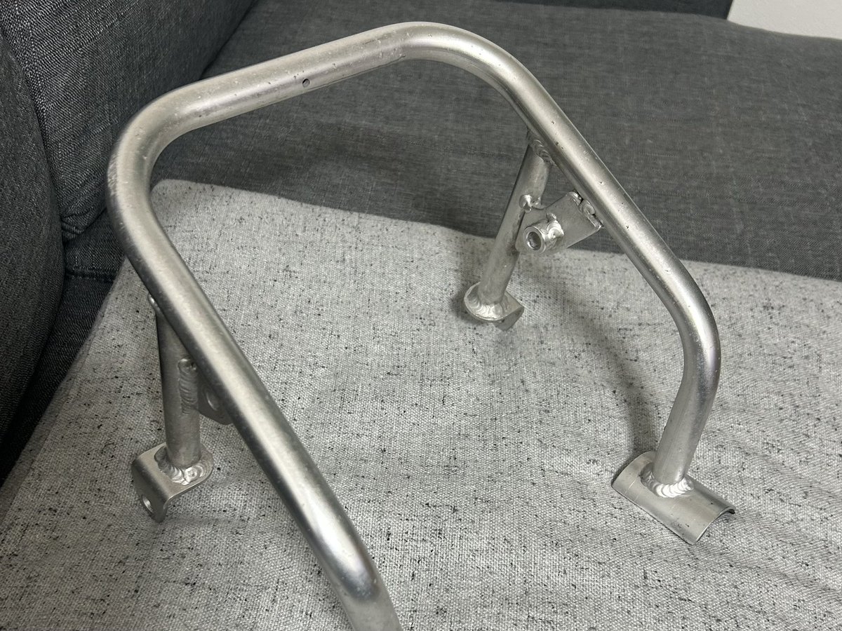 goodsuns_cafe's tweet image. いろいろ頼んでいるけど、部品が全然届かない…

GW中に少しでもすすめたいんだけどな。5月中に登録できるかな。

#ジェベル200 #SUZUKI