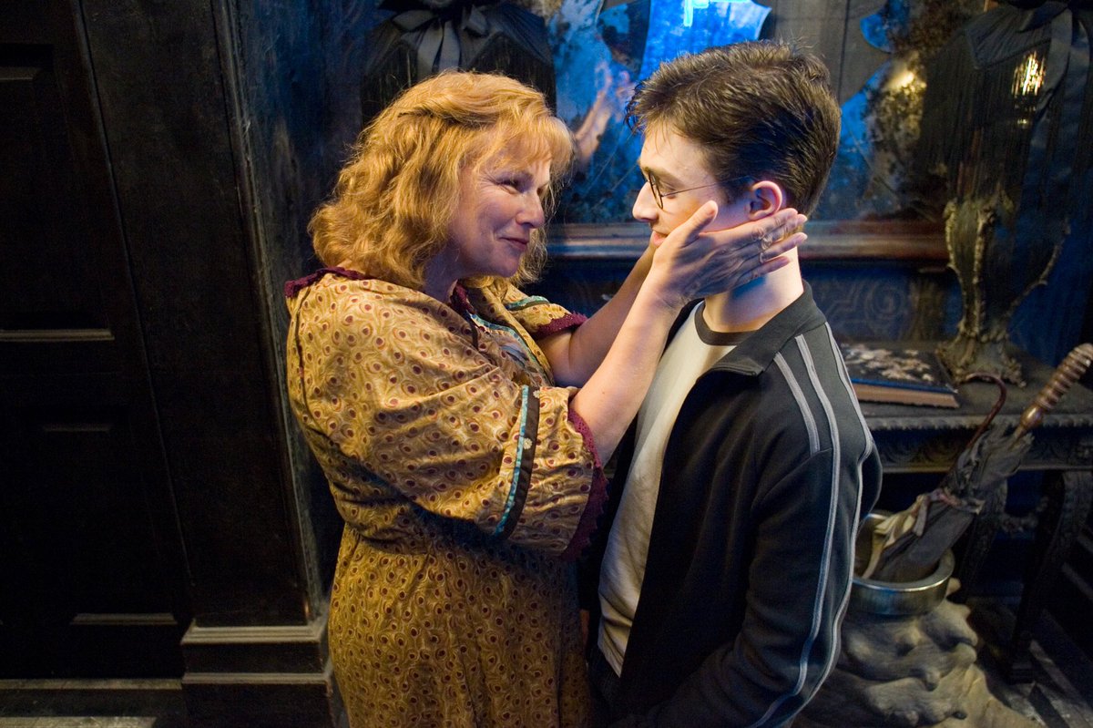 Central Hogwarts BR tweet media