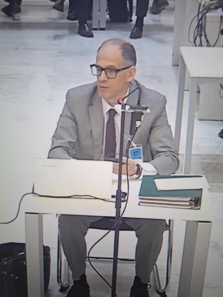 Ernesto Ekaizer tweet media