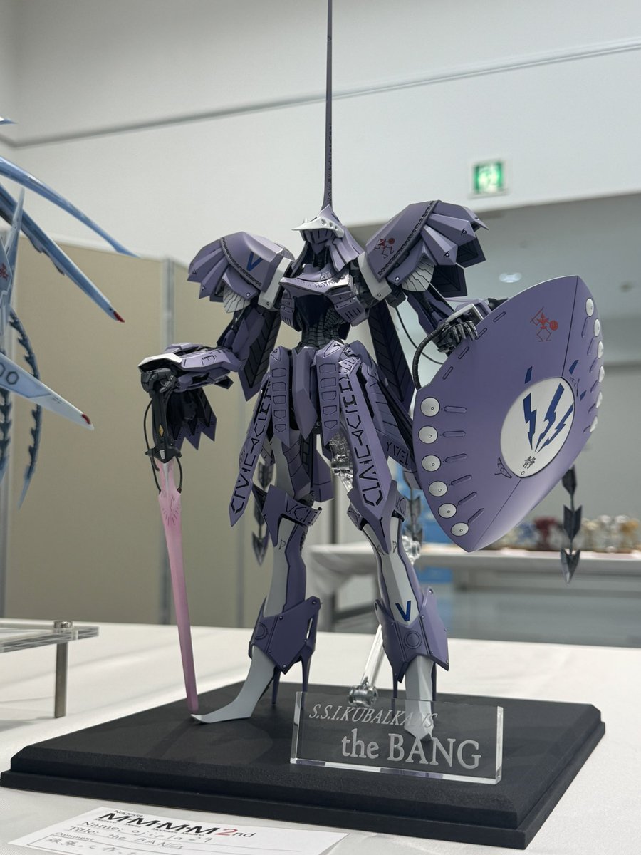 チロシ課長@筆塗りモデラー tweet media