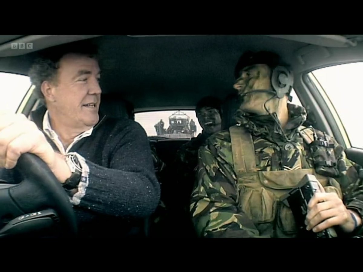 topgear_quoter's tweet image. Are we there yet?

You kids are being annoying. Shoot them!

#TopGear