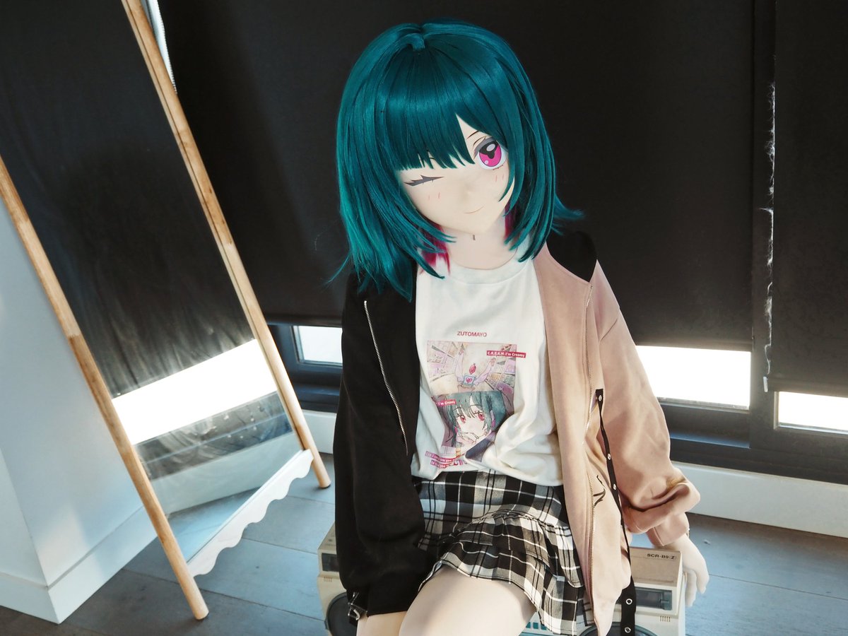 oskcoe's tweet photo. 今なら会いにいけますか 、逃れることも時には賢く 、自分を救うように君を救いたい 
#ずっと真夜中でいいのに　#ずんまよ　#着ぐるみ　#クリームで会いにいけますが　#すとまよ　#ZUTOMAYO https://t.co/uFjmRn7t0h