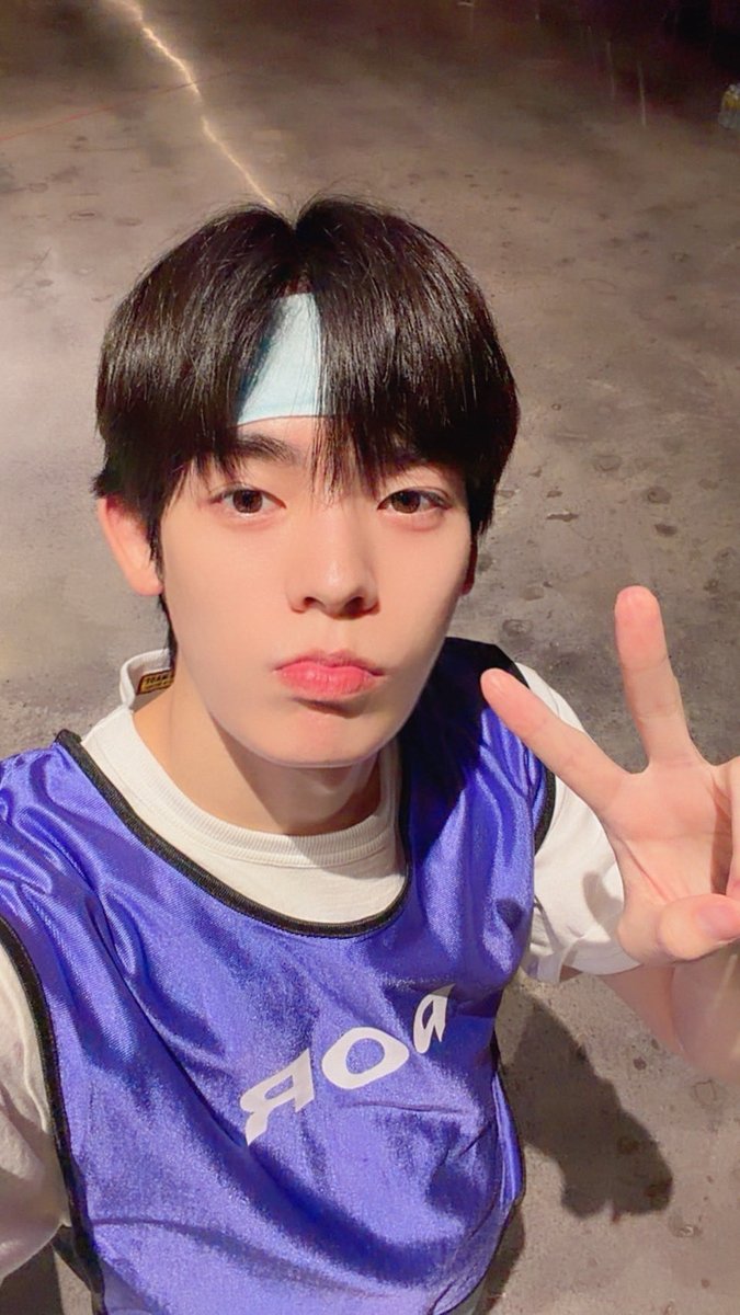 porsuppakarn tweet media