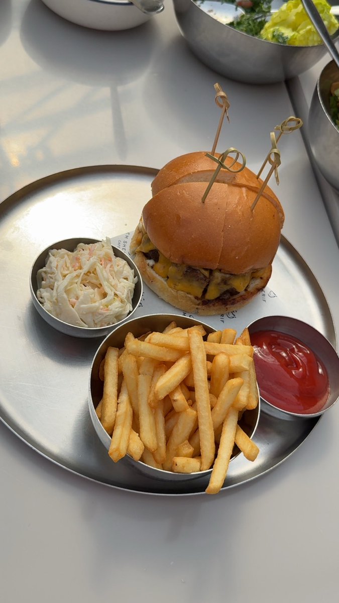 🇰🇼داليا العيسى tweet media