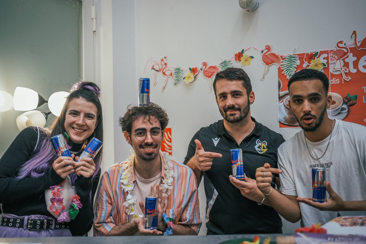 Smash À Lez 🦩 #FLAMIN’GOATX tweet media