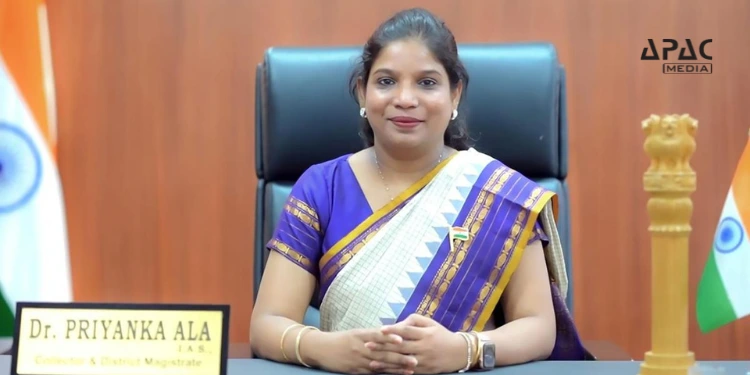 Apacnewsnetwork's tweet image. Telangana Government Transfers 30 IAS Officers; IAS Priyanka Ala Named Hyderabad Collector

Read - apacnewsnetwork.com/2026/04/telang…

#APACMedia #IAS #PriyankaAla #Transfers #TelanganaGovernment  #News