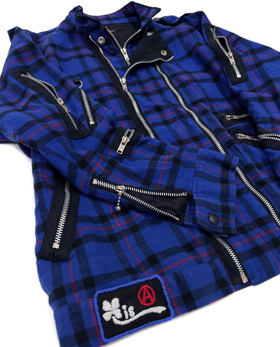greed_store's tweet image. #creaturefromtheliving 

●「GL⚡︎TTER」Zip Jacket!!

★Supermodel
FIRE (SHAMALAMA)

1年半の歳月をかけ製作したブランド史上初のオリジナル織り生地
「S-TARTAN」を使用!!

◎ご購入はコチラ
greedxxx.shop-pro.jp/?pid=182517263