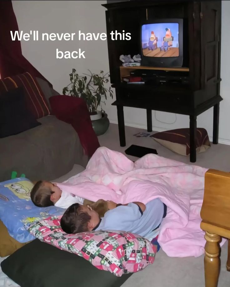 love drops tweet media