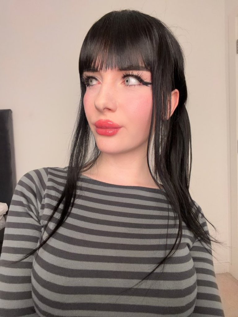 Winta Amelia🏳️‍⚧️🍑 tweet media