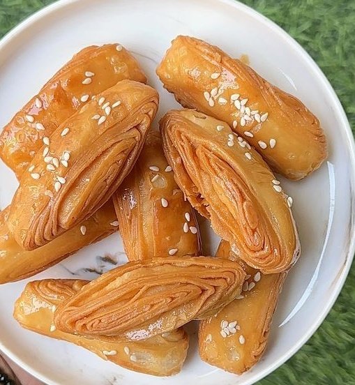 𝘛𝘳𝘪𝘴𝘩𝘢 ♡ tweet media