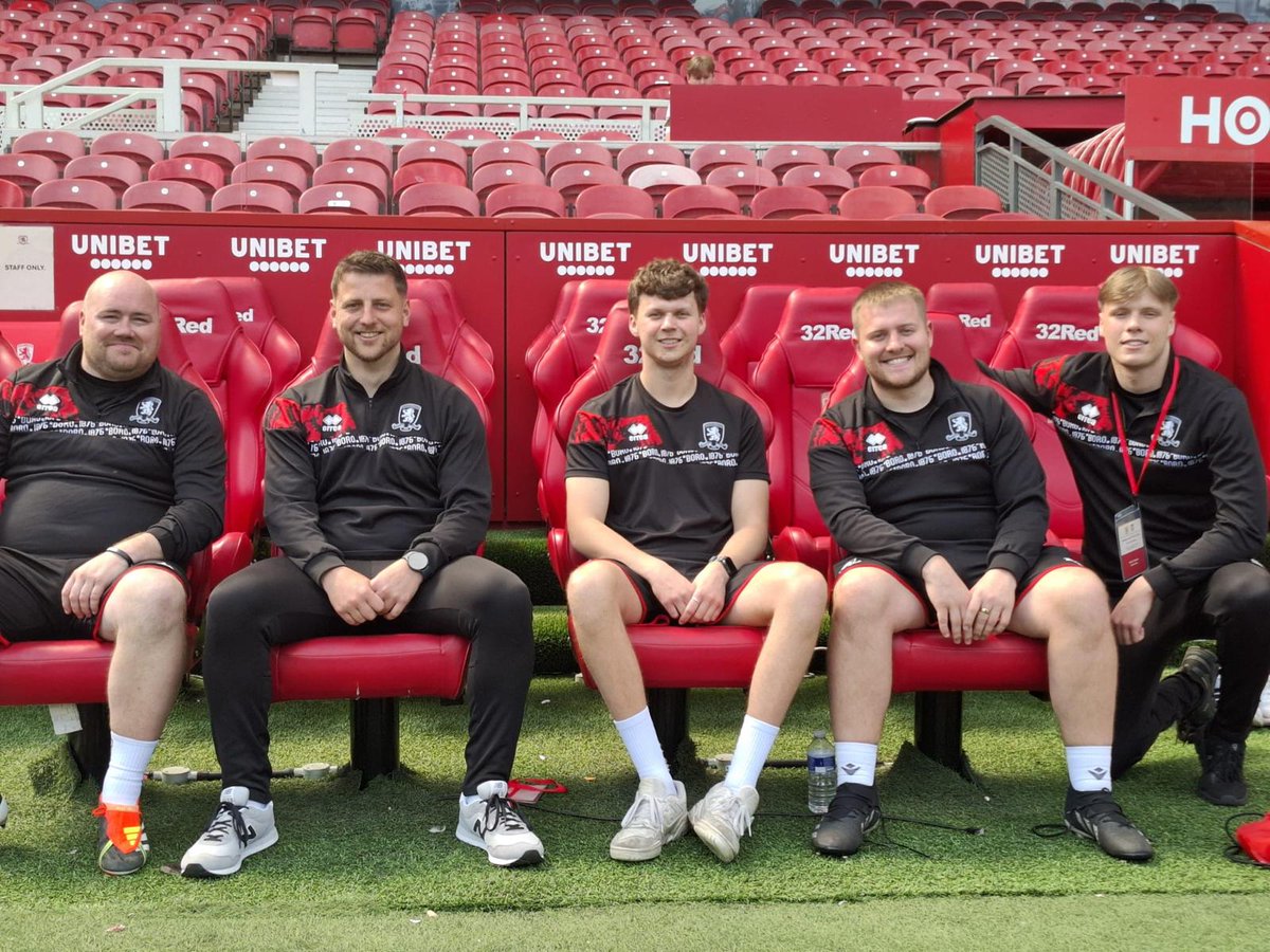 MGatissCoaching's tweet image. Huge thanks to the players and staff. I’m not looking for a break—I’m hungry for the next project and ready to get back on the grass.
​Open to new coaching opportunities. DMs are open! ⚽️💼
​#Coaching #Football