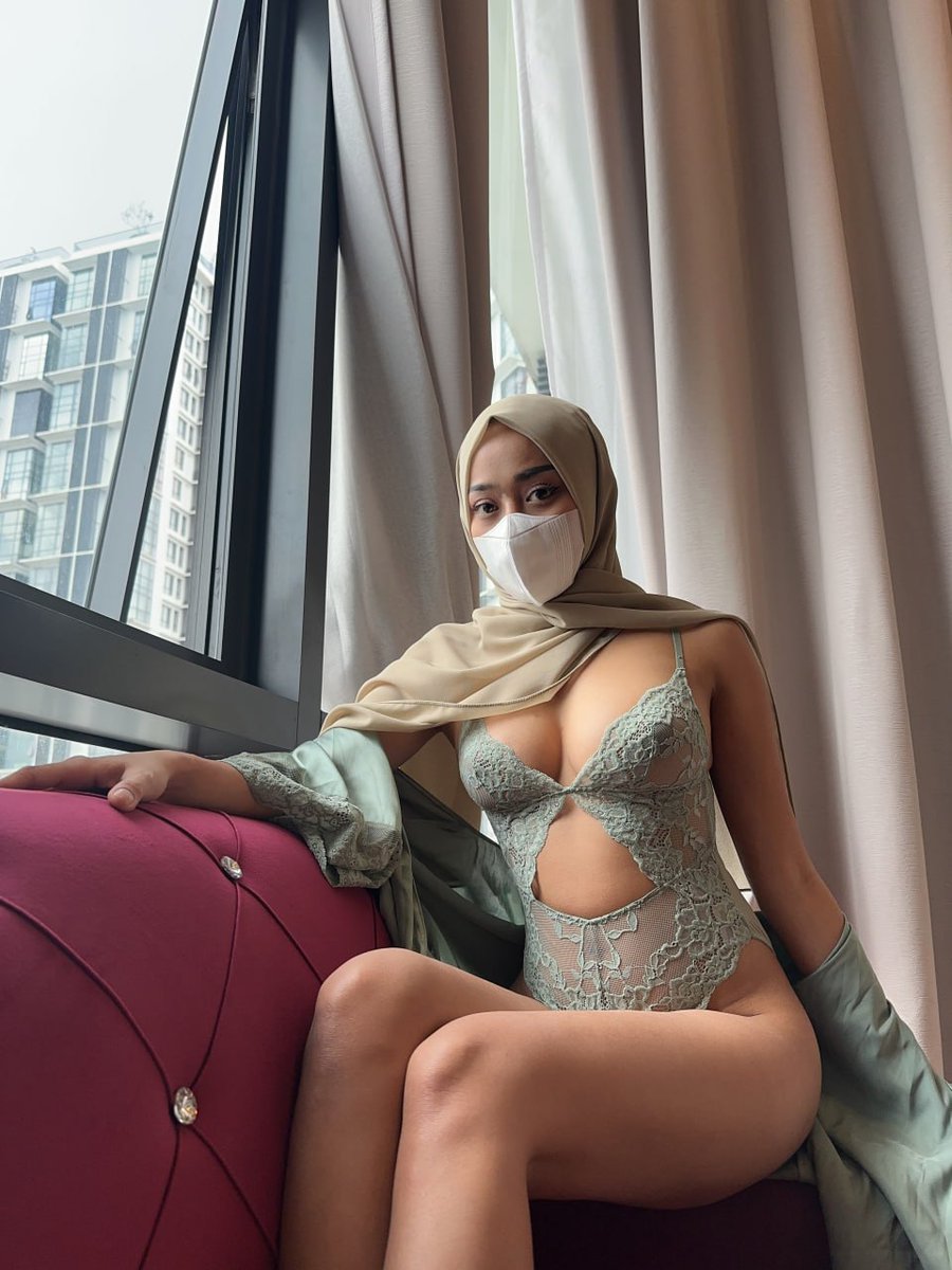 couple4funwild's tweet photo. #ad
"play with this muslim girl today 👅

https://t.co/Tc5vOJu3Wu https://t.co/SeVPXAiTV2
