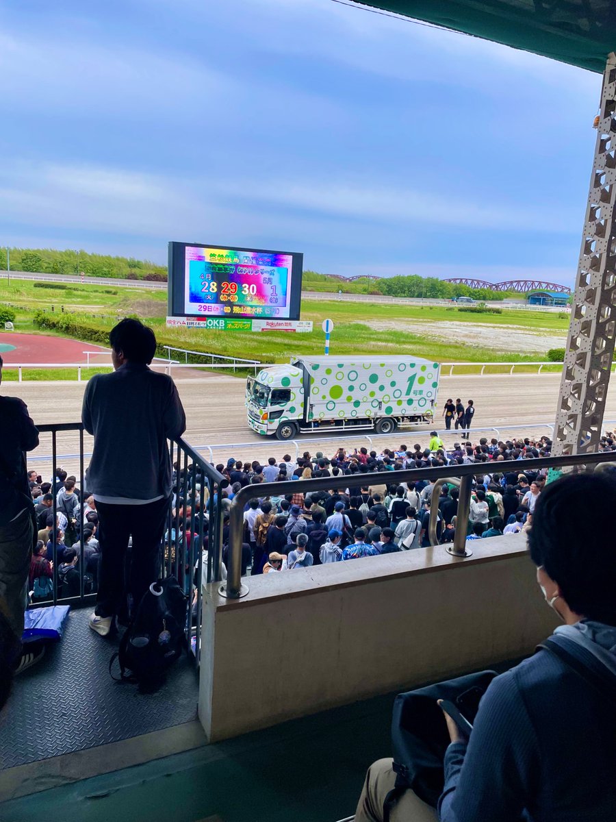 SSH@5/4例大祭B14abお手伝い tweet media