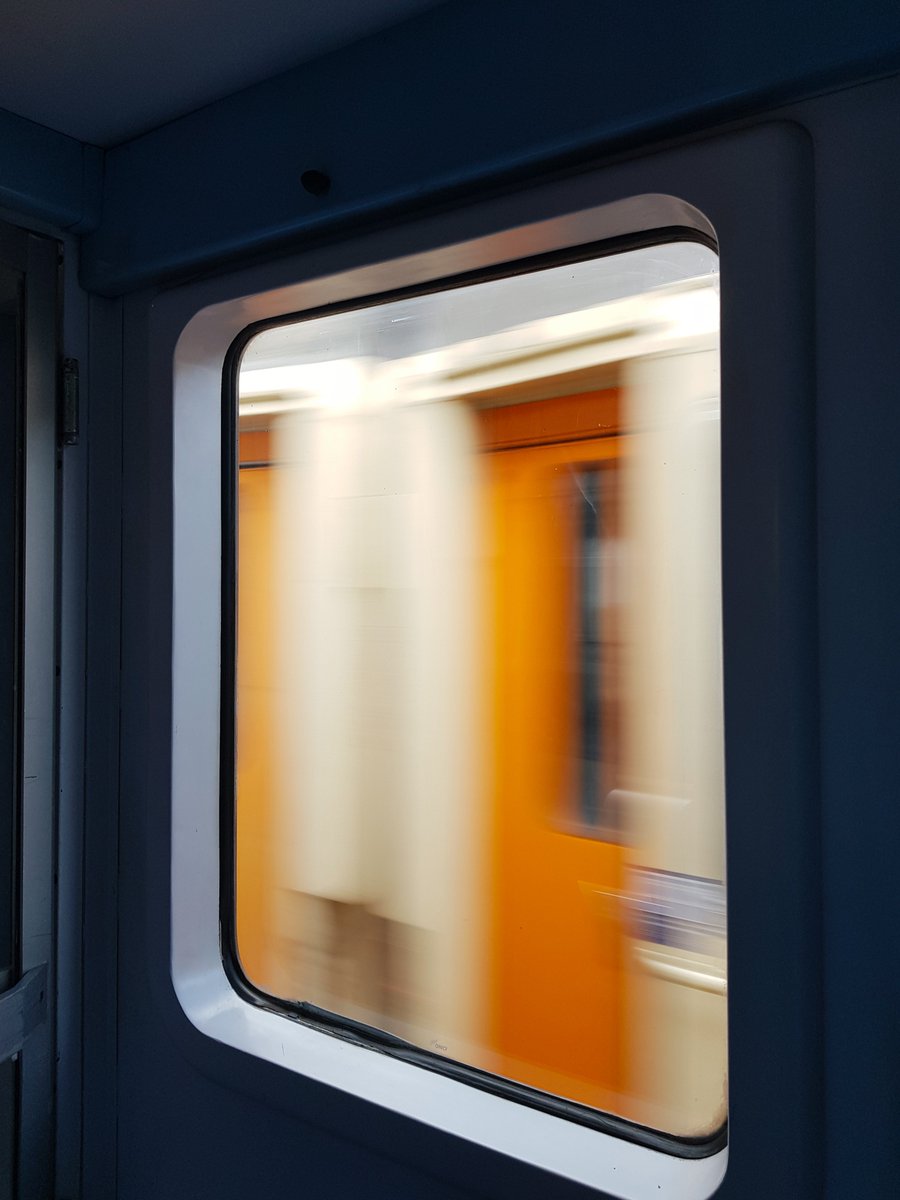 HamamaOussama's tweet image. Fast encounter...
لقاء سريع ...
Instagram &amp;gt; instagram.com/oussamahamamap…

(p.s/ both trains were moving in opposite directions)

Oussama Hamama Photography ©

#photodocumentary #phonephotography #mobilephotography #photography #morocco #travelphotography #oncf #onthetrain