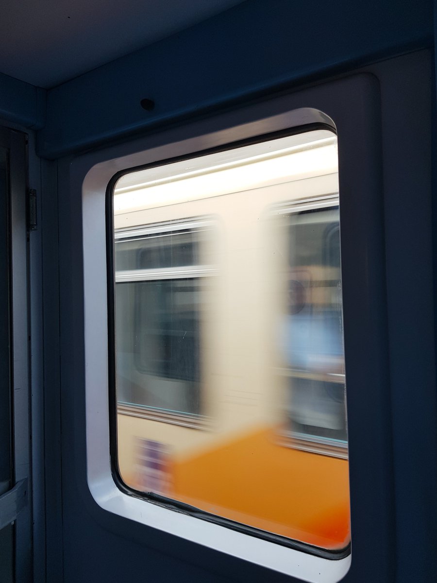 HamamaOussama's tweet image. Fast encounter...
لقاء سريع ...
Instagram &amp;gt; instagram.com/oussamahamamap…

(p.s/ both trains were moving in opposite directions)

Oussama Hamama Photography ©

#photodocumentary #phonephotography #mobilephotography #photography #morocco #travelphotography #oncf #onthetrain