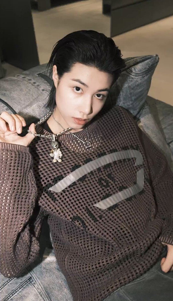 𝒆𝒍𝒍𝒊𝒆⁴𝒔𝒉𝒐 ˚୨🍓୧ MIXTAPE2ISCOMING ⋆｡˚⋆ tweet media