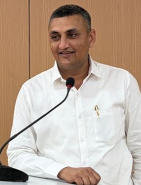 दोहरा व्यवहार : छोटे बच्चे जायेंगे स्कूल, बड़ों का अवकाश,
कॉलेजों में ग्रीष्मावकाश 1 मई से 30 जून तक, दूसरी ओर स्कूलों में विद्यार्थियों के अवकाश 17 मई से 20 जून तक होंगे
#EducationNagari