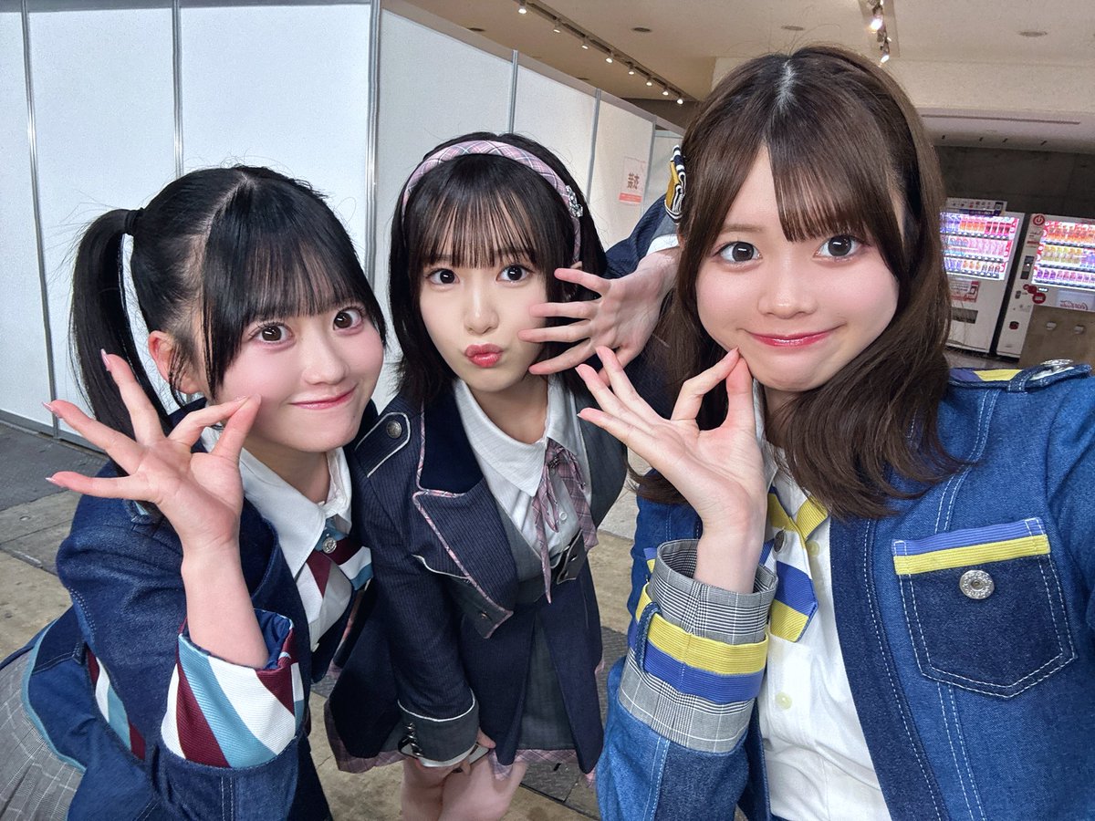 #AKB48_名残り桜  東京握手会ありがとうございました！

あっという間にこのシングル期間が終わってしまったけど、振り返ると皆と沢山お話したり楽しかったなって🤭

次のシングルもよろしくね〜