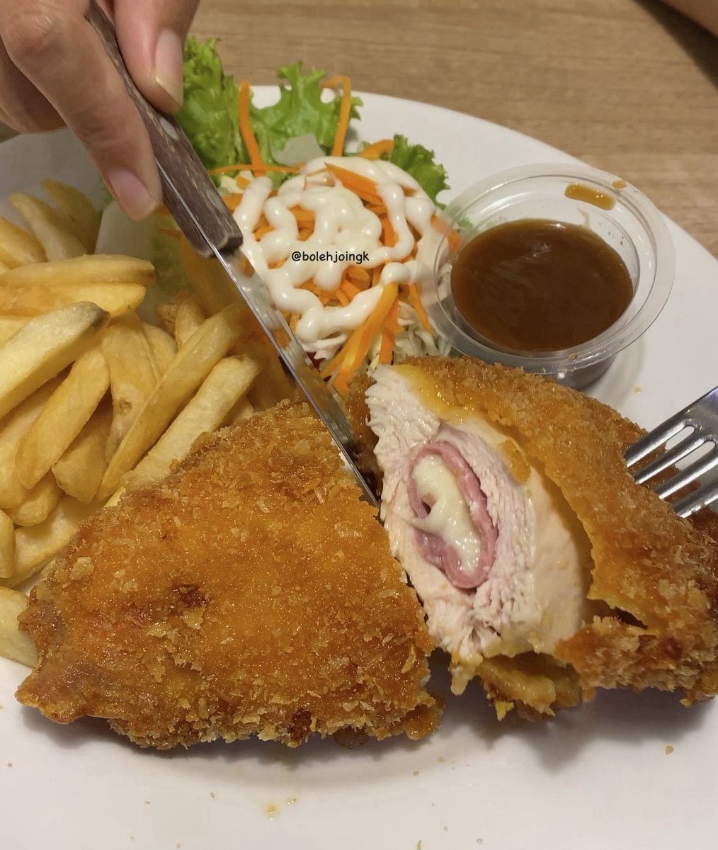 Nisa🐾🍳 tweet media