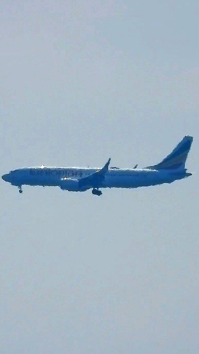 LebanonJets's tweet image. (Cool Pilot!) Next airline back to #Lebanon is  @flyethiopian first return flight to #Beirut from #AddisAbaba in over 2 months #ET406 operated by 737Max8 #ETBAP &amp;amp; nice to finally see during the day as this is normally a late night rotation
🇪🇹🙌 @Dinlas3