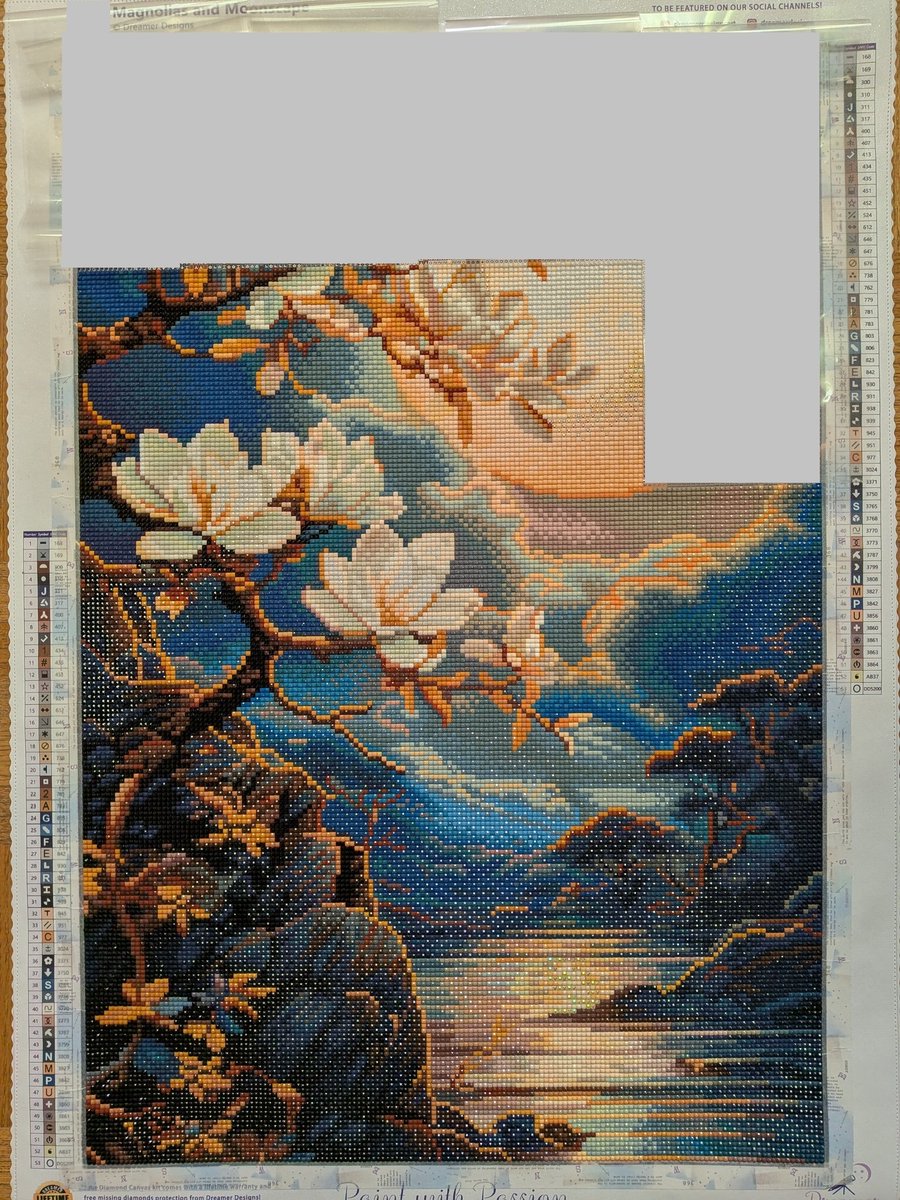 ダイヤモンドアート】進捗 16/20 四列目ができました🙂 『Magnolias
