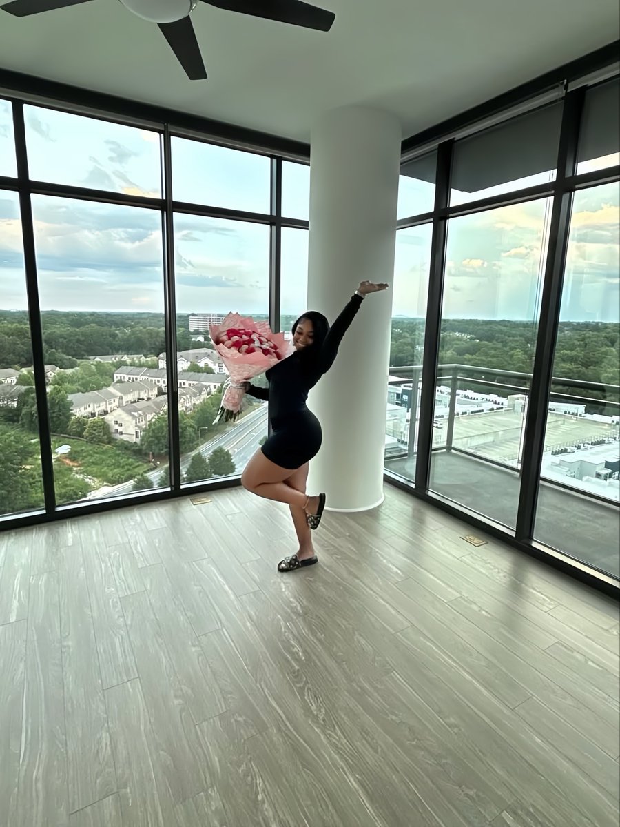 ianaxx 💎 tweet media