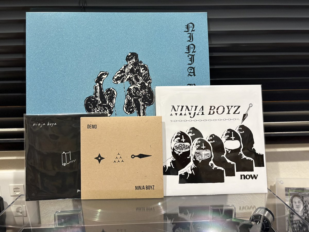 NINJA BOYZ 相変わらずテンション高過ぎて血管ブチギれるのだけが心配かつ最高。
忍者の時点でアートワークも一生満点💯
🥷⛓️⚡️⛓️⚡️🥷