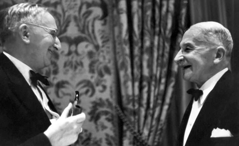 Handre's tweet image. Ludwig von Mises destroyed socialism in 1920 with a single paper. His calculation argument revealed the fundamental impossibility: without market prices for capital goods, socialist planners cannot allocate resources rationally. No prices means no economic calculation means no