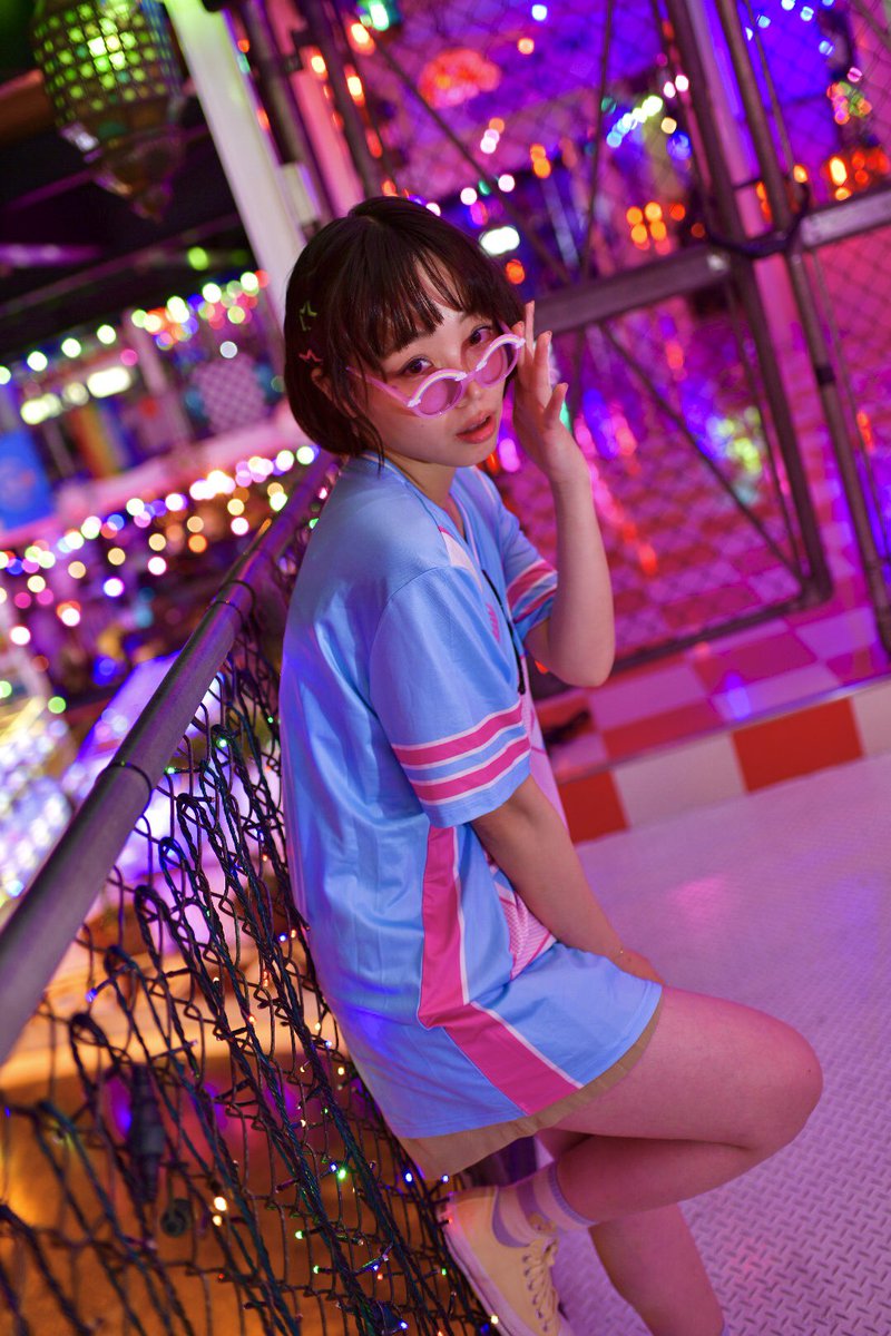 tennshousann's tweet image. 貸切りだから朝までキミと。。

2026.04.19femto撮影会
location:千葉県市川市
モデル:寺尾彗(@S_O_R_A_TERAO)
#ファインダーの中の私の世界
#ファインダー越しの私の世界
#portrait #portraitphotography
#アメリカンストリート
#ポートレート
#femto_pc
#ストリート撮影
#ゲームセンター