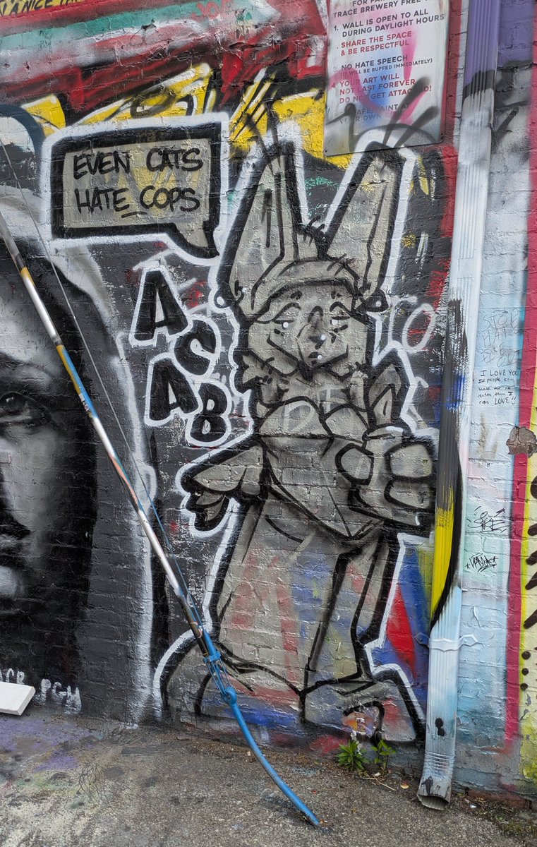 pghgraffiti tweet media