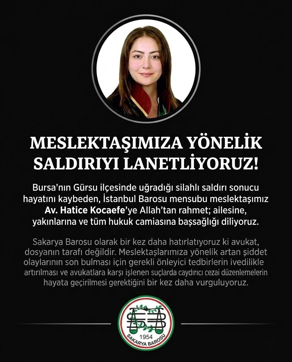 SakaryaBarosu's tweet photo. MESLEKTAŞIMIZA YÖNELİK SALDIRIYI LANETLİYORUZ!

Bursa’nın Gürsu ilçesinde uğradığı silahlı saldırı sonucu hayatını kaybeden, İstanbul Barosu mensubu meslektaşımız Av. Hatice Kocaefe’ye Allah’tan rahmet; ailesine, yakınlarına ve tüm hukuk camiasına başsağlığı diliyoruz. https://t.co/qw8IYwRNkz