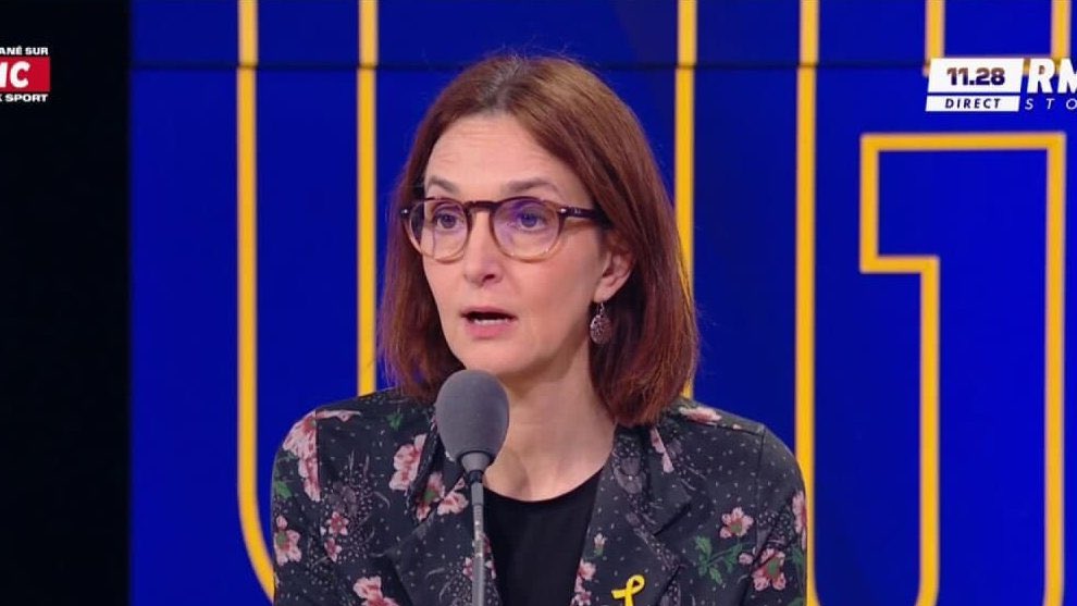 🚨⚖️🇫🇷🇵🇸 ALERTE INFO !

CE N’EST PAS TERMINÉ POUR BARBARA LEFEBVRE 

La chroniqueuse de RMC fait face à un nouveau procès pour "apologie de crime" et risque jusqu’à 5 ans de prison et 45 000 € d’amende.

Déjà condamnée le mois dernier pour injure publique envers les gens du
