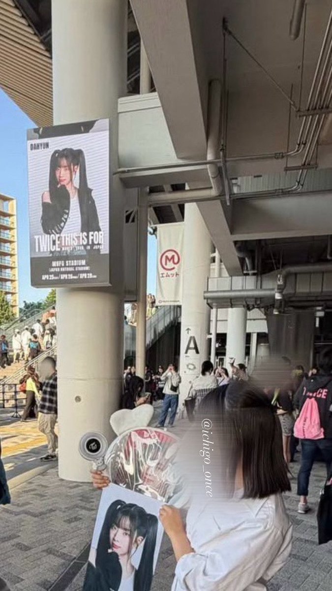 ichigo_once's tweet photo. 4/28🤍
9人で国立立ってくれて本当にありがとう
 #TWICE_THISISFOR_WORLD_TOUR https://t.co/qXUXXgYjhk