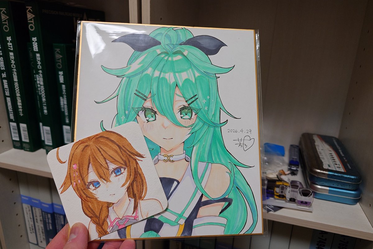 今日の遠征の大成功報酬 嫁の色紙確保できたので┏(｀・ω・´)σ ﾖｼ!乃
