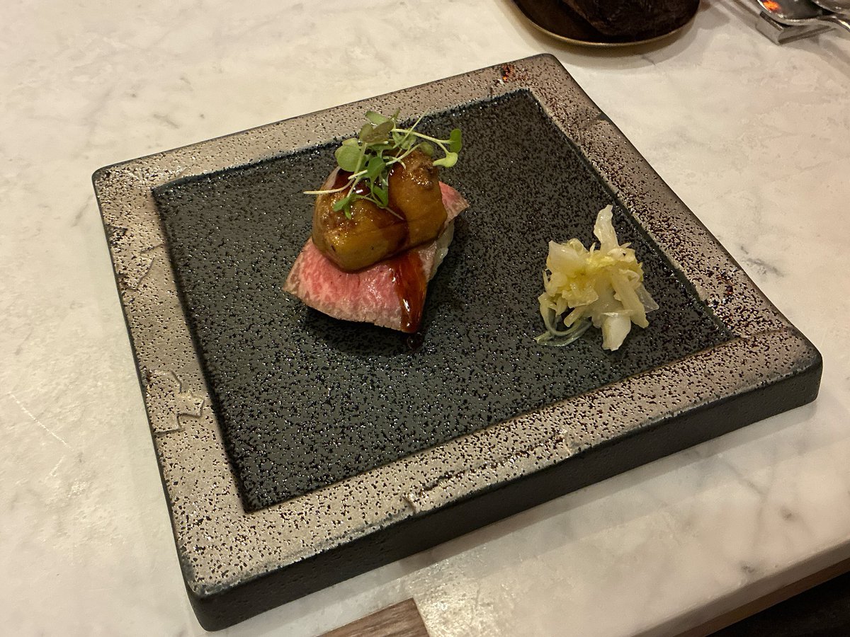yukicoach_tw's tweet photo. 今日は妻とディナー🍽️
記念日は必ずここ😊

#ザプレイスオブトーキョー https://t.co/Rnum1ZtmiH