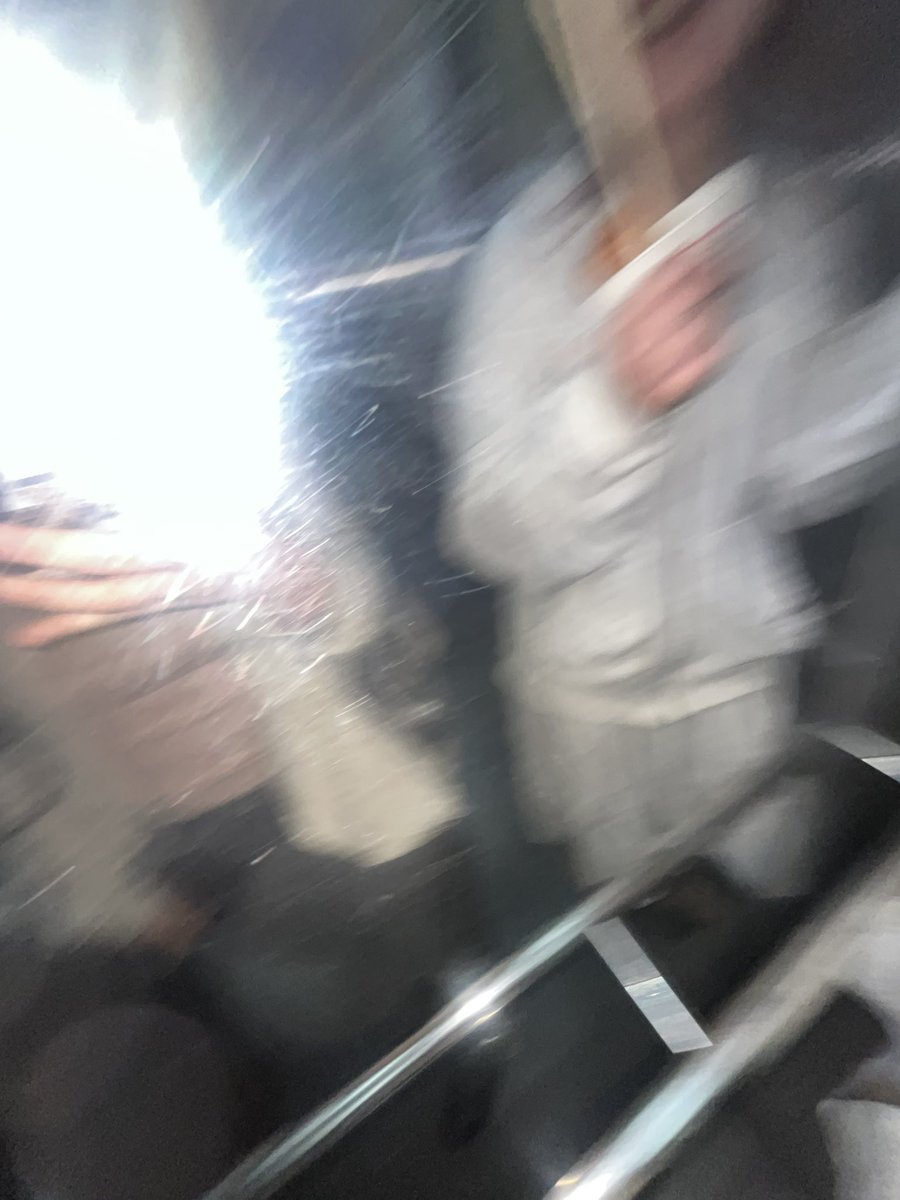 vxmp tweet media