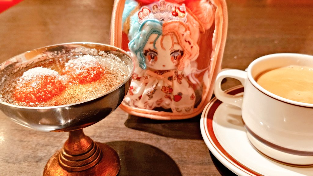 kinjyu's tweet photo. #ERIMO(@ERIMO_WKS ) #erimode(@erimode_ )
#えふみぬい
インドカレーだよFミちゃん
🪽聖杯?世界一甘いおかし?ジュルリ https://t.co/Sqb9PxVJ3U