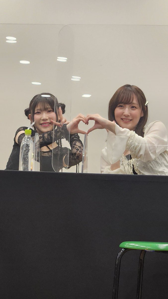 あやか tweet media