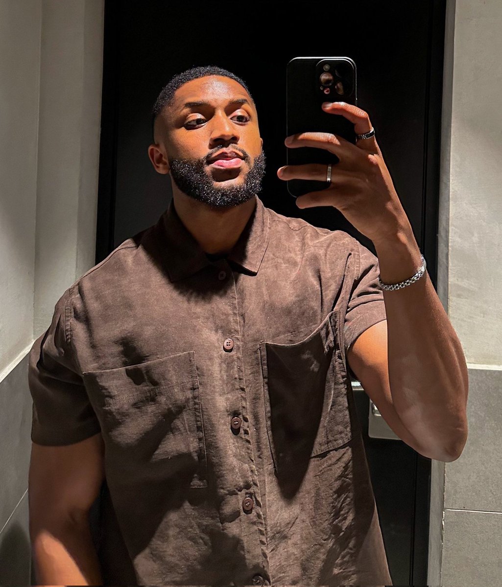 John KeLLy 🇺🇬 tweet media