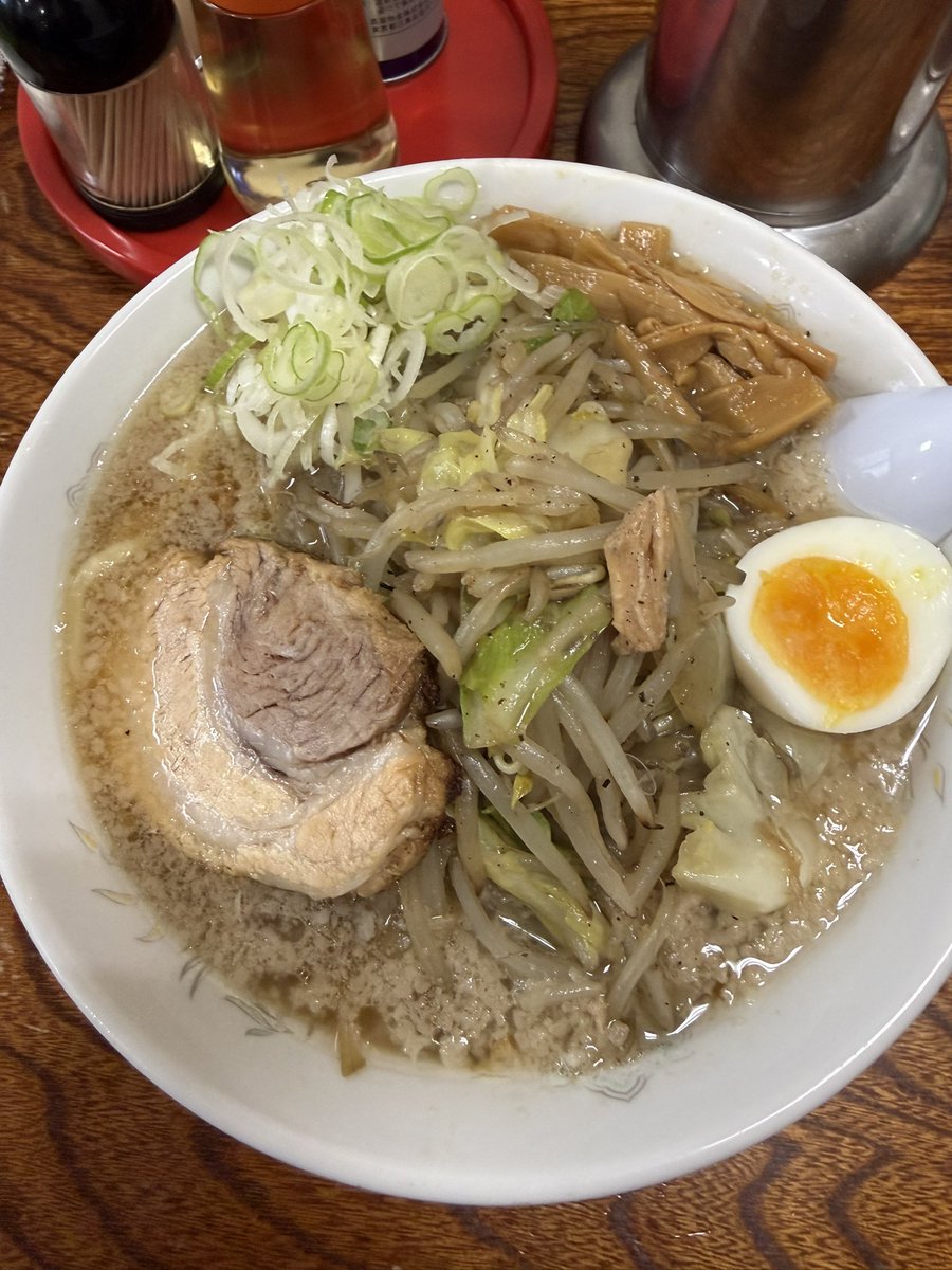 cyirotan's tweet photo. 今日のランチは，ラーメン🍜流石に混んでた。 https://t.co/4BbEZcdFKu