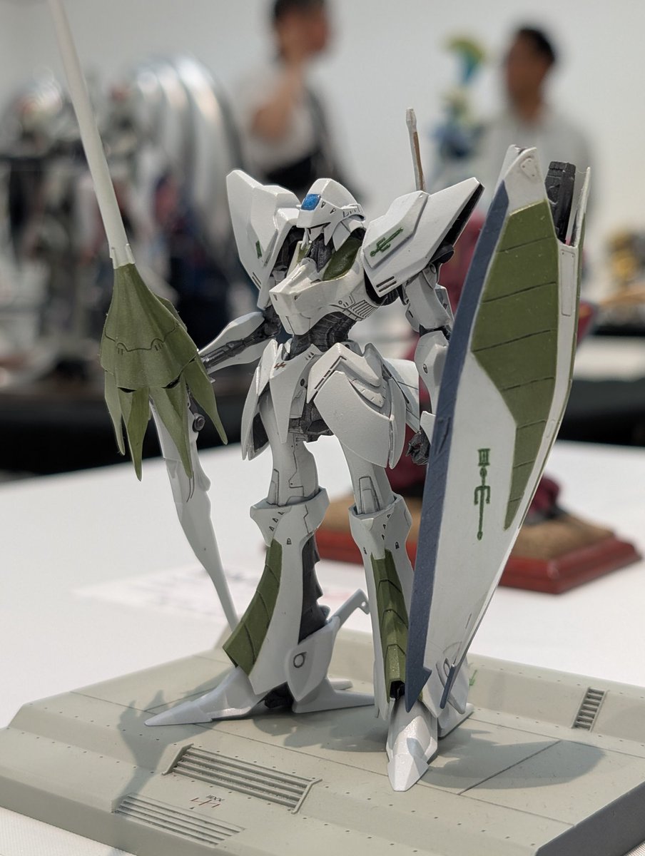 スパイダー tweet media