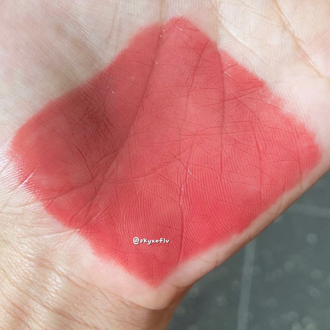 its me🦋 tweet media