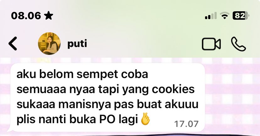 ssalvasixth's tweet photo. aku senang sekali ketika dapat teman teman aku yang laporan habis beli brownie dan laporannya supeeer positif 💌💌 makaci yang udah repeat order i love you https://t.co/ftkfyVEo9p