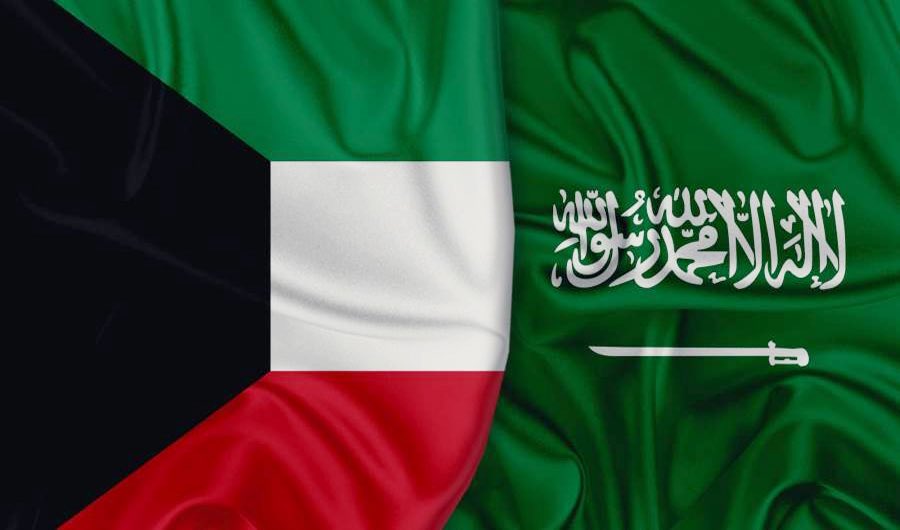 تغريدات أخواننا الكويتيين تثلج الصدر
ما نلوم الفهد رحمه الله في أعظم تضحية تاريخية

"لا بد أن ترجع الكويت إن شاء الله..
وإلا تروح السعودية والكويت سوى"