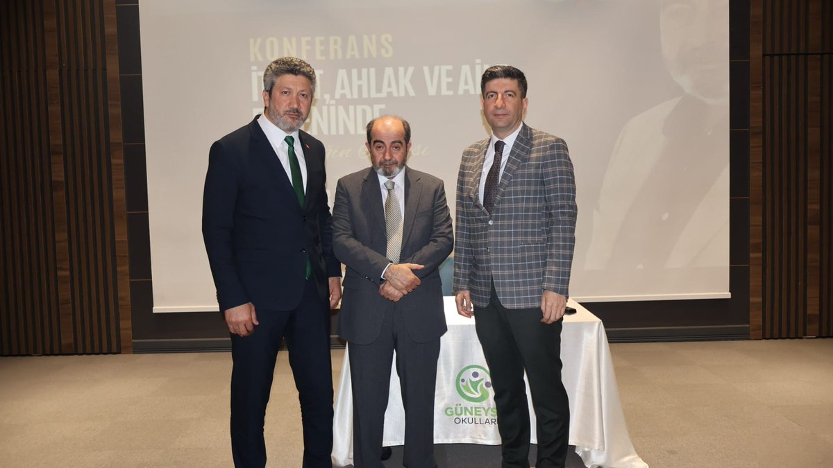 RIFAT ÖZER tweet media
