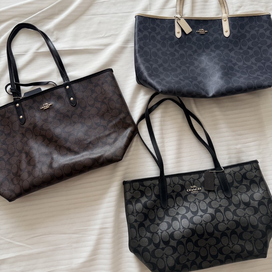 bags@2——— tweet media
