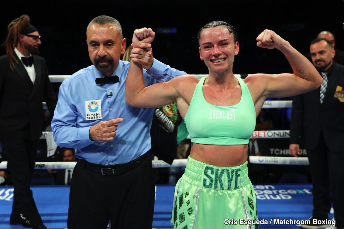 boxingnews24's tweet image. Skye Nicolson Outpoints Mariah Turner, Retains WBC Interim Title in Melbourne dlvr.it/TSHK1M #Boxing #BoxingNews