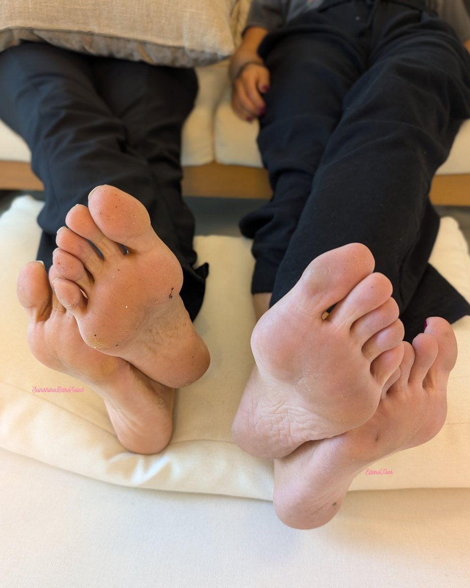 SunshineBareSoles tweet media