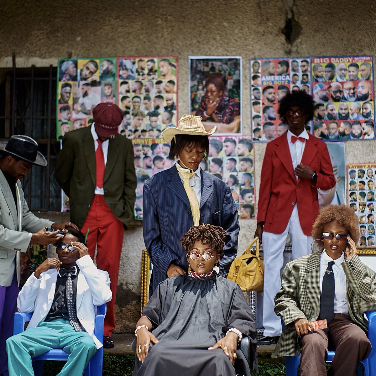 glo_bash's tweet image. FIESTA 🎶 Le clip sort aujourd’hui à 18h… Préparez-vous, ça va être très lourd 🚀 #today #outfit